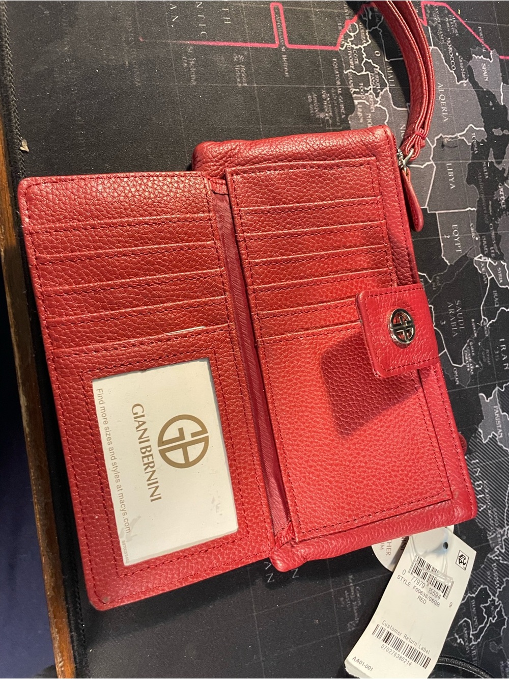 Giani Bernini Red Pebbled Leather Wristlet Wallet - Picture 3 of 4